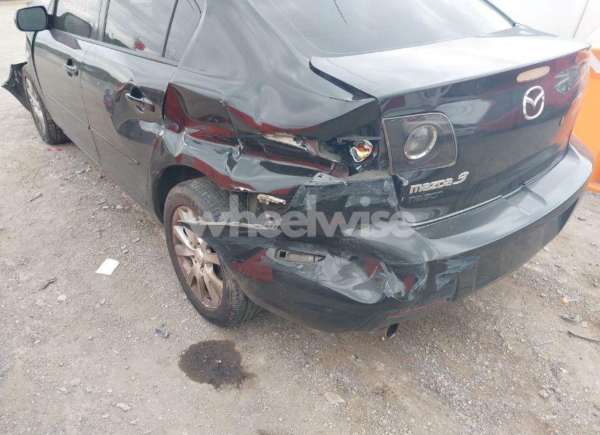 Photo 12 of 2008 Mazda Mazda3 I (VIN JM1BK32F181808479)