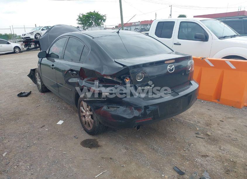 Photo 3 of 2008 Mazda Mazda3 I (VIN JM1BK32F181808479)