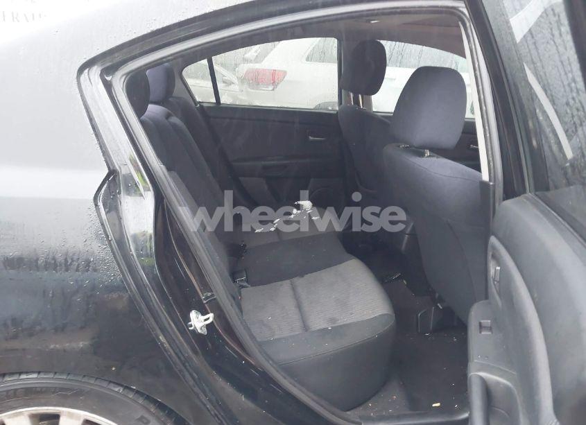 Photo 8 of 2008 Mazda Mazda3 I (VIN JM1BK32F181875647)