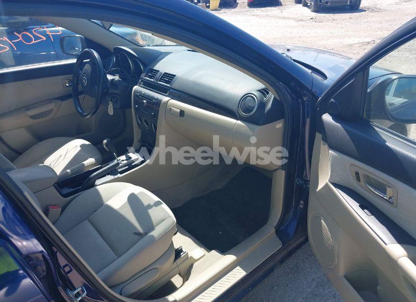 Photo 5 of 2009 Mazda Mazda3 I (VIN JM1BK32F191193501)