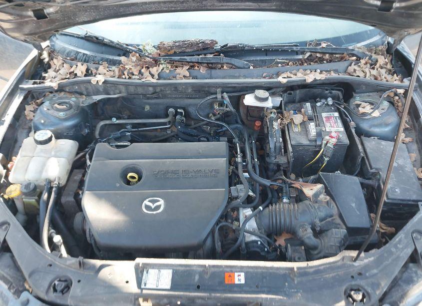 Photo 10 of 2009 Mazda Mazda3 I (VIN JM1BK32F191241806)