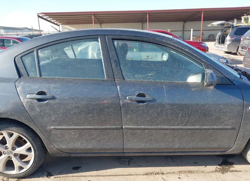 Photo 14 of 2009 Mazda Mazda3 I (VIN JM1BK32F191241806)