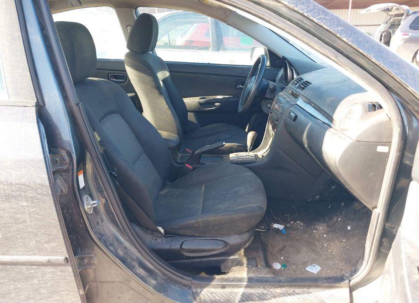 Photo 5 of 2009 Mazda Mazda3 I (VIN JM1BK32F191241806)