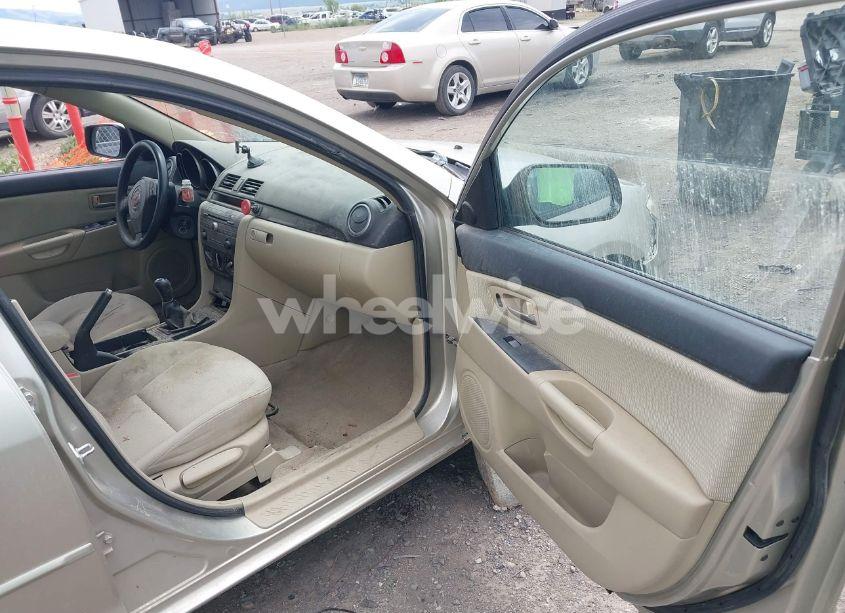 Photo 5 of 2007 Mazda Mazda3 I (VIN JM1BK32F271717591)