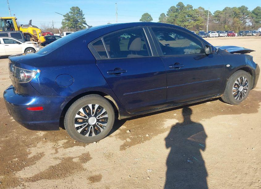 Photo 4 of 2008 Mazda Mazda3 I SPORT (VIN JM1BK32F281152406)