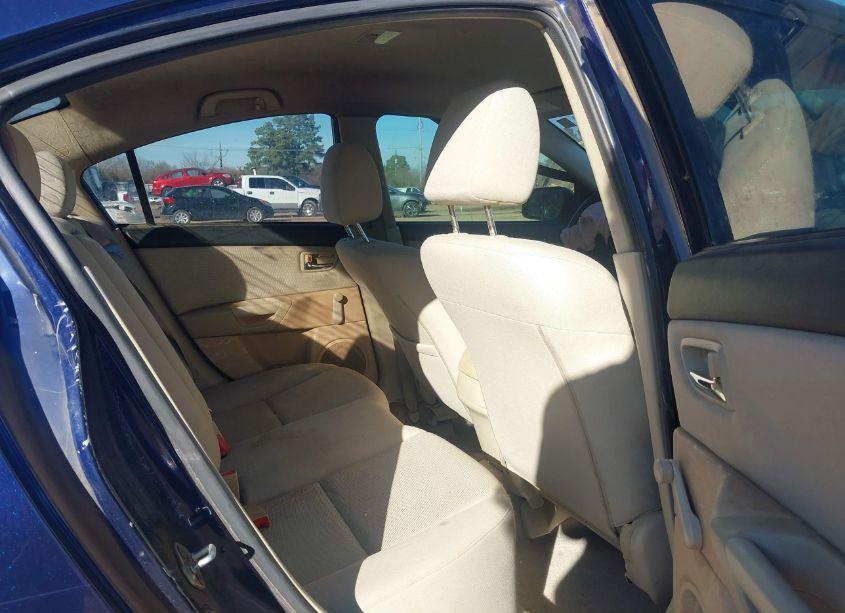 Photo 8 of 2008 Mazda Mazda3 I SPORT (VIN JM1BK32F281152406)