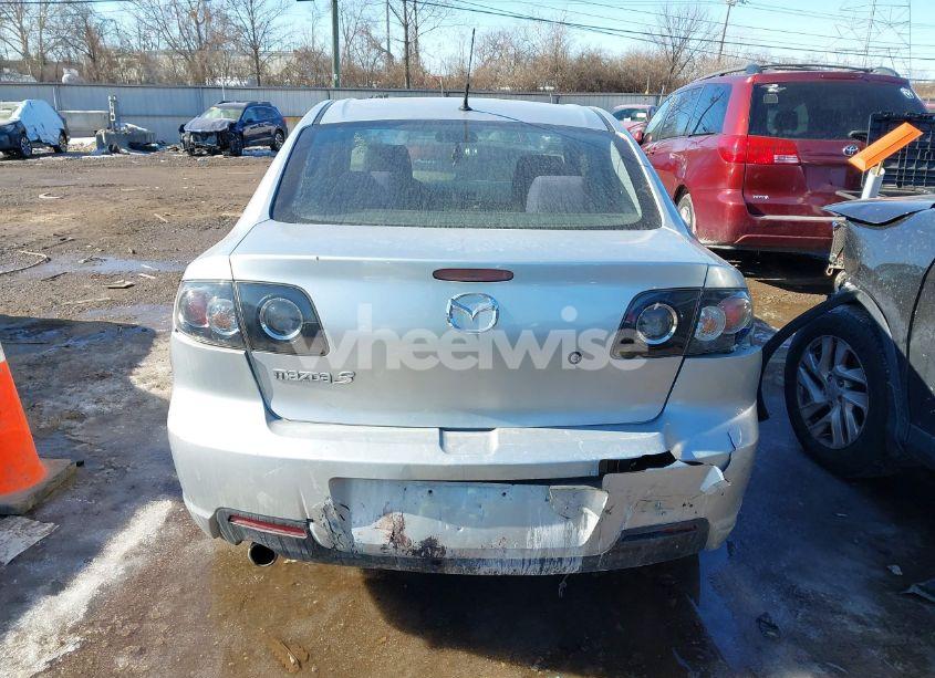 Photo 16 of 2008 Mazda Mazda3 I (VIN JM1BK32F281779171)