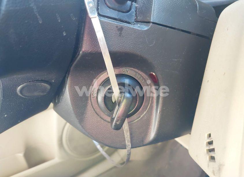 Photo 11 of 2008 Mazda Mazda3 I (VIN JM1BK32F281822858)