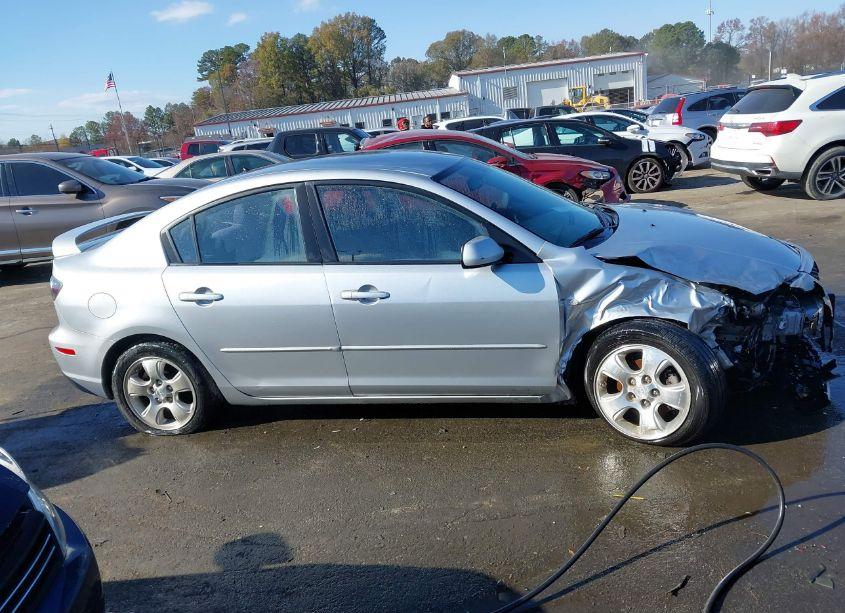 Photo 14 of 2008 Mazda Mazda3 I TOURING VALUE (VIN JM1BK32F381164449)