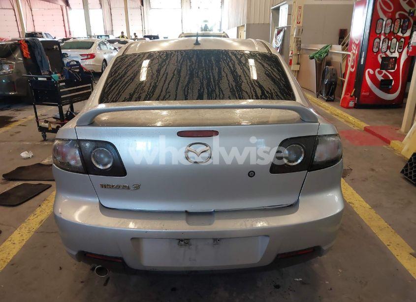 Photo 16 of 2008 Mazda Mazda3 I SPORT (VIN JM1BK32F381177010)