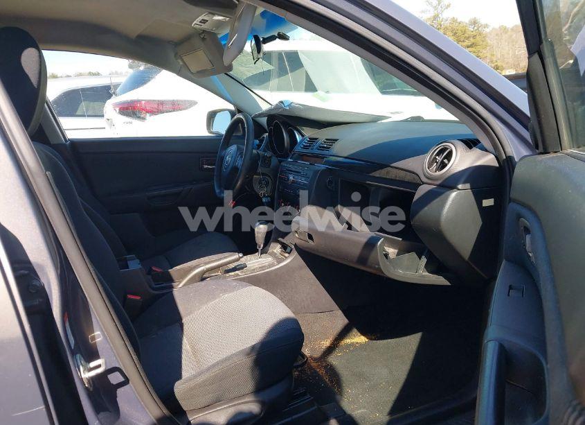 Photo 5 of 2009 Mazda Mazda3 I (VIN JM1BK32F391215837)