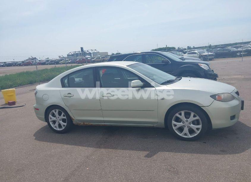 Photo 13 of 2009 Mazda Mazda3 I (VIN JM1BK32F391216244)