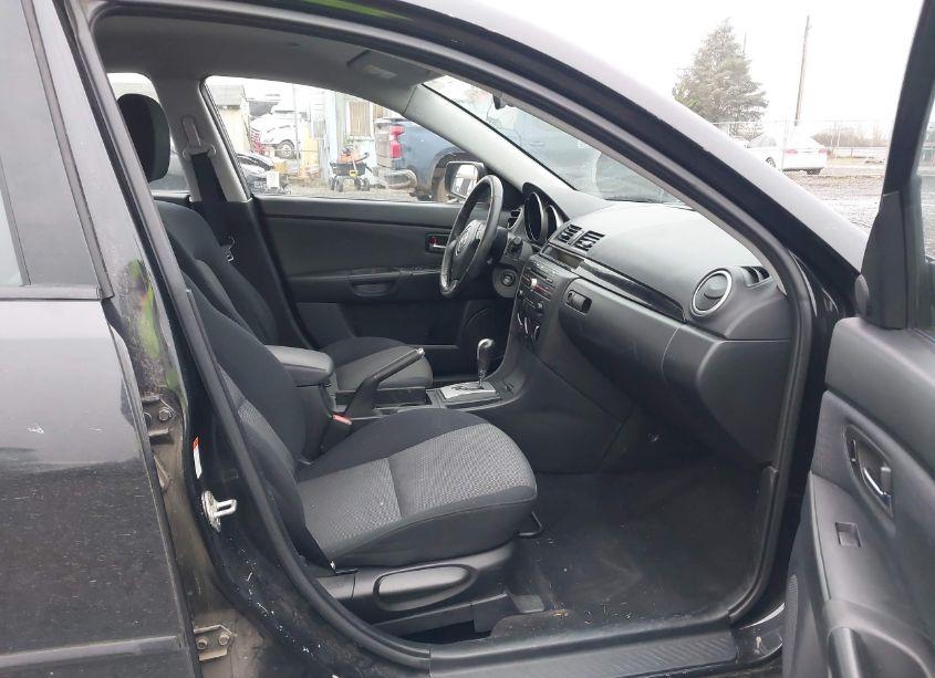 Photo 5 of 2009 Mazda Mazda3 I (VIN JM1BK32F391217023)