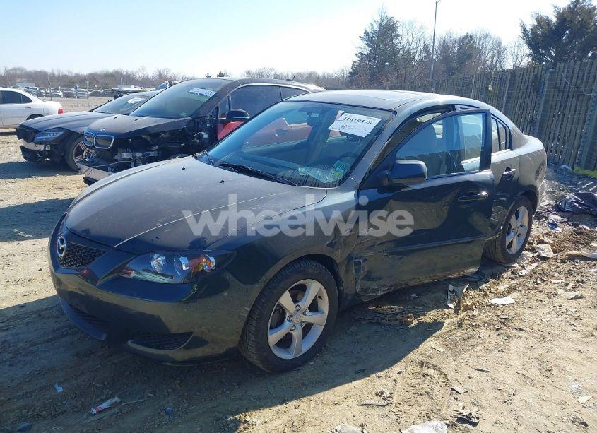 Photo 2 of 2004 Mazda Mazda3 I (VIN JM1BK32F441195011)
