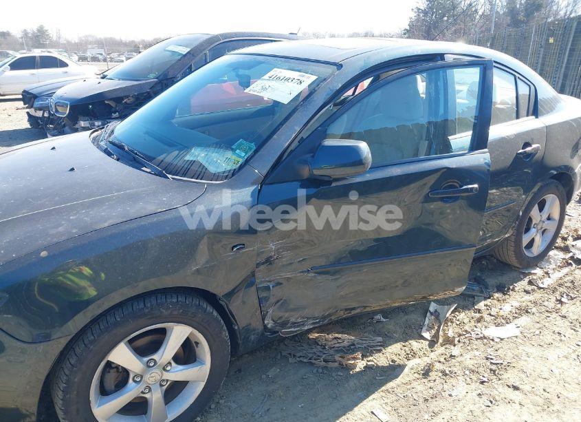Photo 6 of 2004 Mazda Mazda3 I (VIN JM1BK32F441195011)