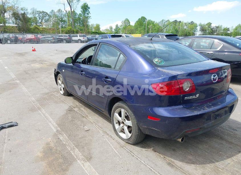 Photo 3 of 2005 Mazda Mazda3 I (VIN JM1BK32F451320977)