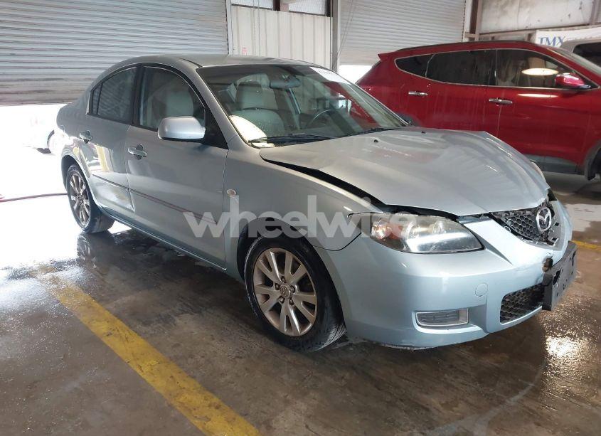 2008 Mazda Mazda3 I (VIN JM1BK32F481801820) main photo