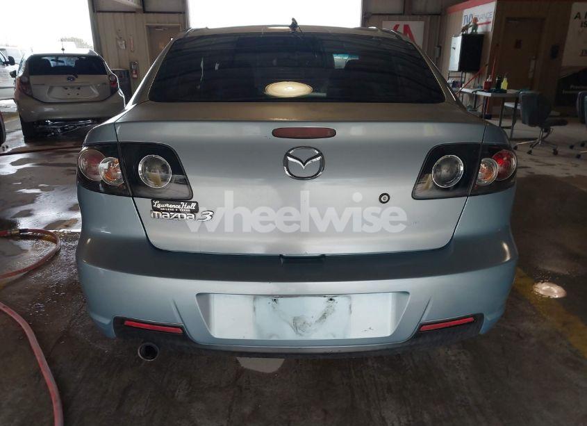 Photo 16 of 2008 Mazda Mazda3 I (VIN JM1BK32F481801820)