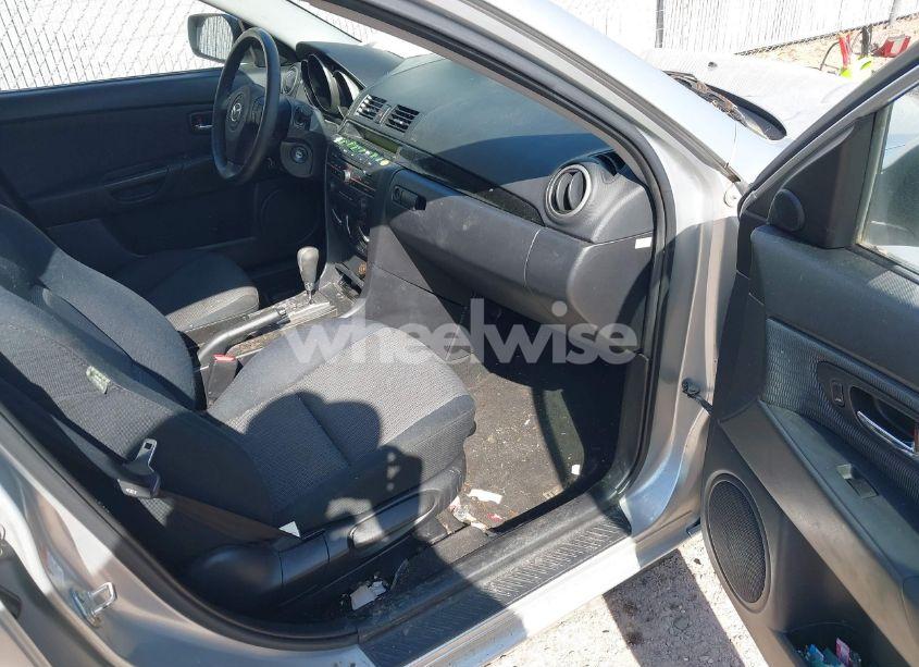 Photo 5 of 2009 Mazda Mazda3 I (VIN JM1BK32F491219170)