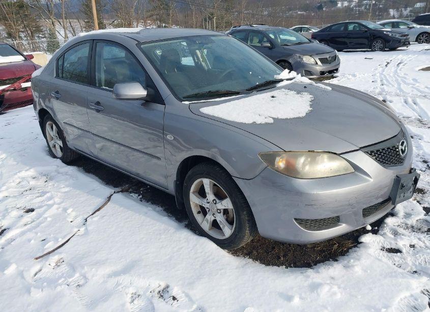 2006 Mazda Mazda3 I (VIN JM1BK32F561456746) main photo