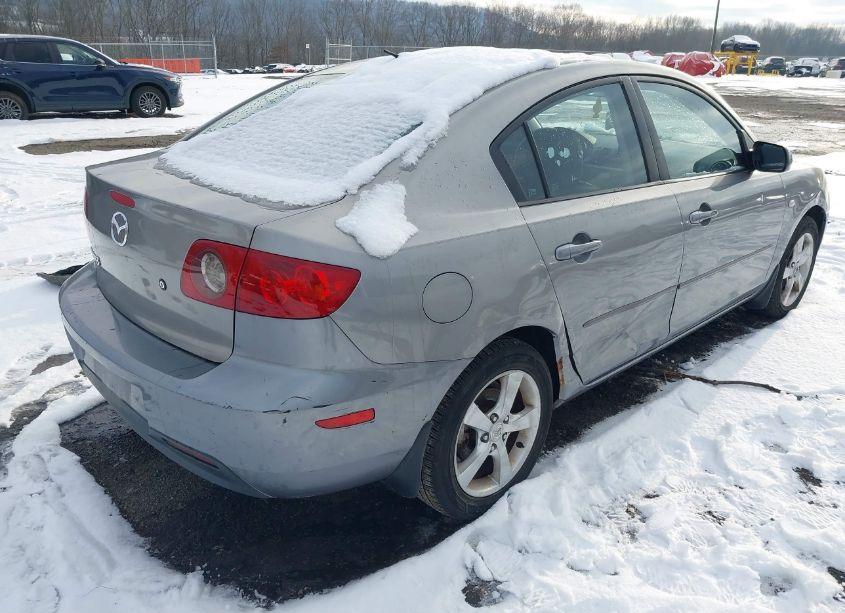 Photo 4 of 2006 Mazda Mazda3 I (VIN JM1BK32F561456746)