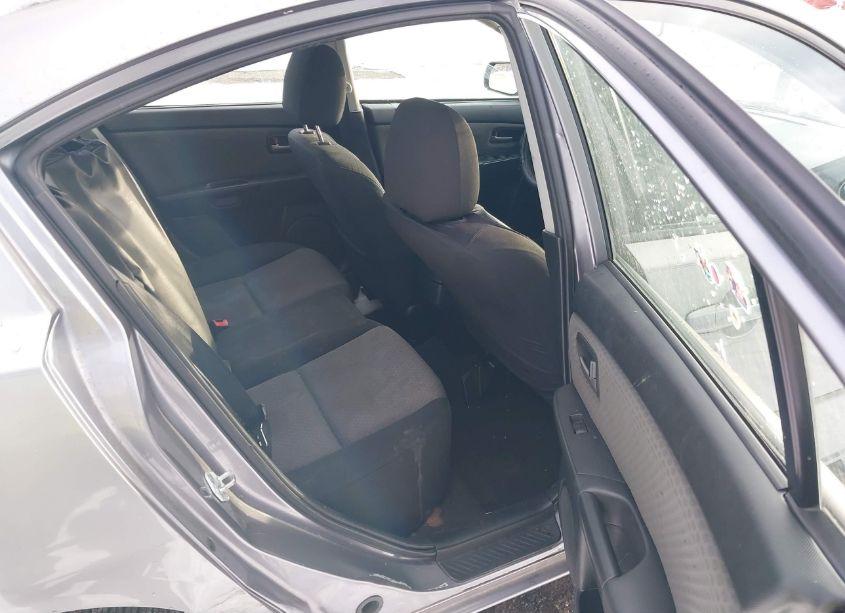 Photo 8 of 2006 Mazda Mazda3 I (VIN JM1BK32F561456746)