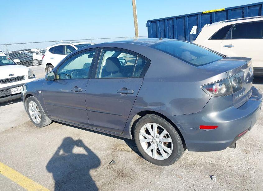 Photo 3 of 2007 Mazda Mazda3 I (VIN JM1BK32F571674025)