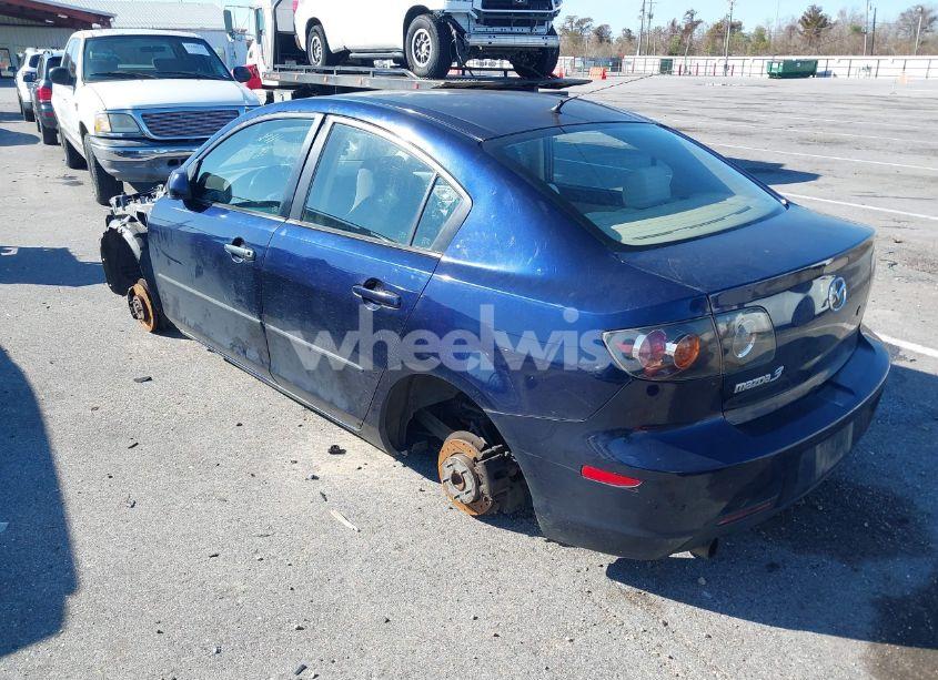 Photo 3 of 2008 Mazda Mazda3 I SPORT (VIN JM1BK32F581146471)