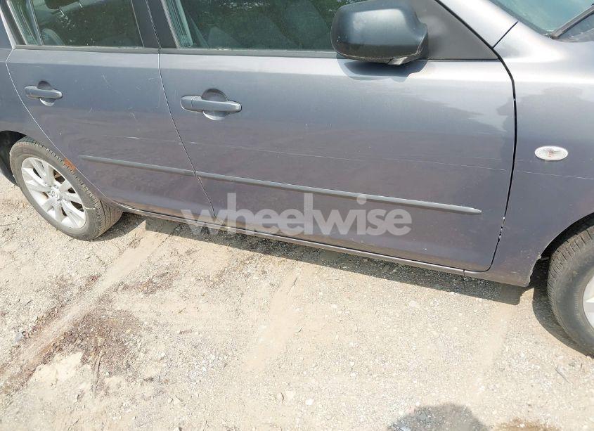 Photo 12 of 2007 Mazda Mazda3 I (VIN JM1BK32F671673773)