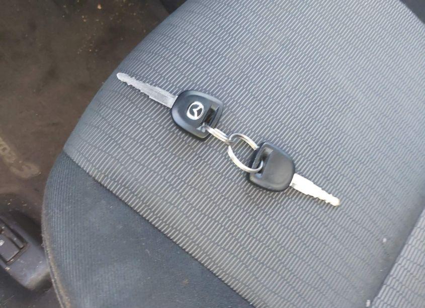 Photo 11 of 2009 Mazda Mazda3 I (VIN JM1BK32F691193543)