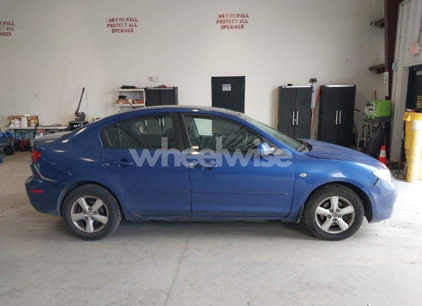 Photo 13 of 2007 Mazda Mazda3 I/I SPORT (VIN JM1BK32F771747072)