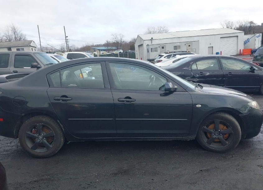 Photo 13 of 2007 Mazda Mazda3 I (VIN JM1BK32F771758086)