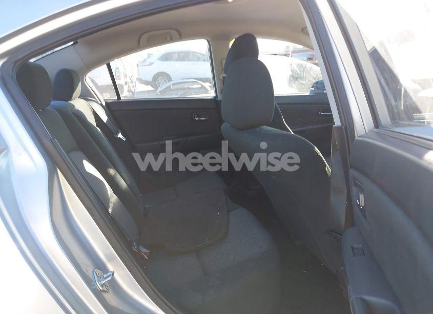 Photo 8 of 2009 Mazda Mazda3 I (VIN JM1BK32F791251465)