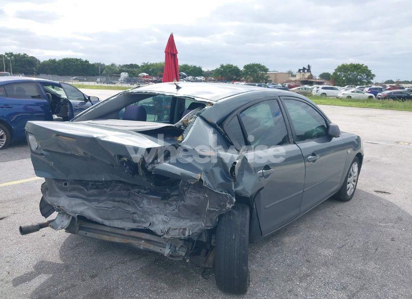 Photo 6 of 2007 Mazda Mazda3 I SPORT (VIN JM1BK32F871672463)