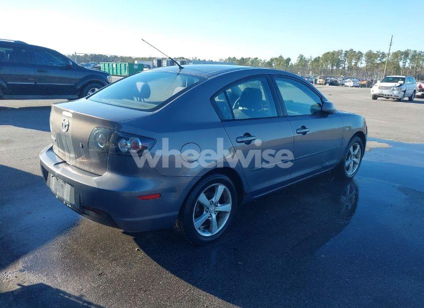 Photo 4 of 2007 Mazda Mazda3 I (VIN JM1BK32F871734878)