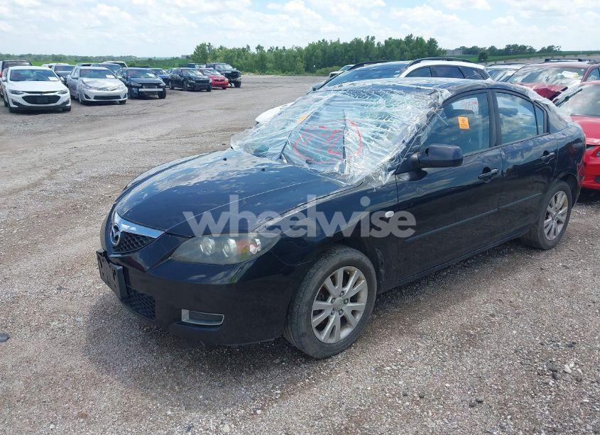 Photo 2 of 2008 Mazda Mazda3 I (VIN JM1BK32F881815204)