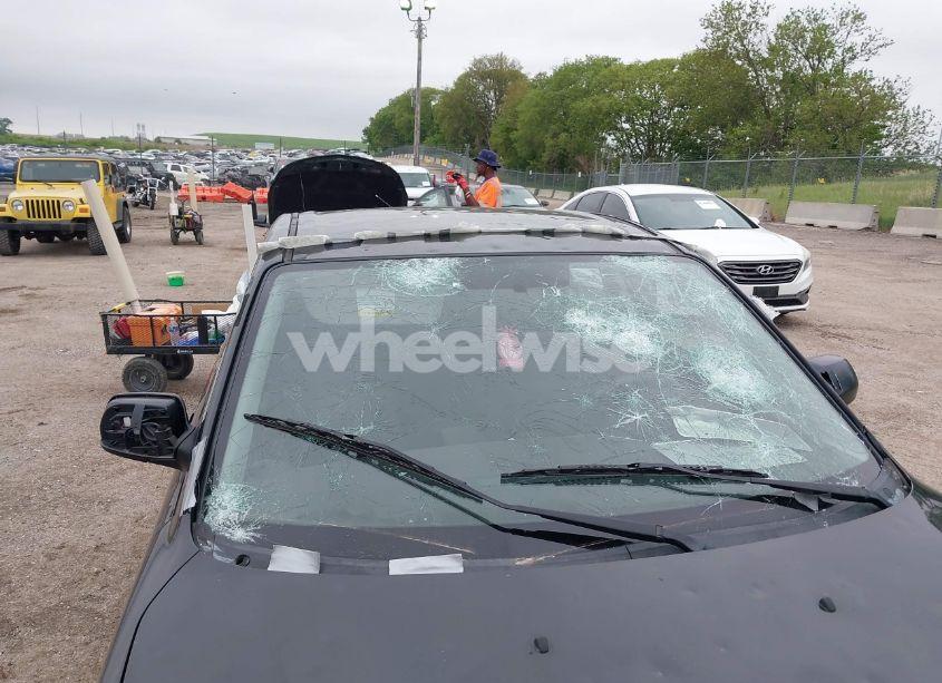 Photo 6 of 2008 Mazda Mazda3 I (VIN JM1BK32F881815204)