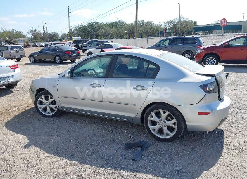 Photo 14 of 2009 Mazda Mazda3 I (VIN JM1BK32F891235470)