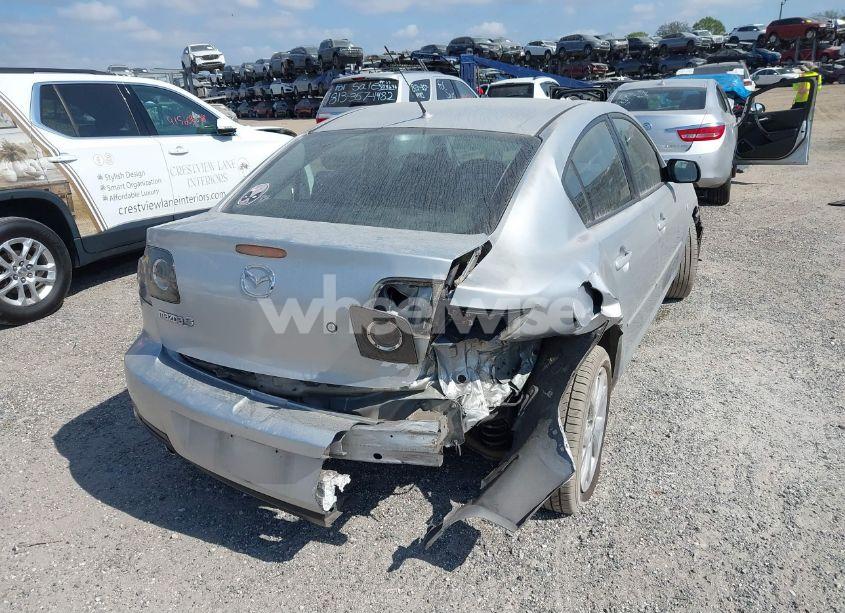 Photo 6 of 2009 Mazda Mazda3 I (VIN JM1BK32F891235470)