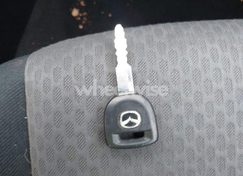 Photo 11 of 2006 Mazda Mazda3 I (VIN JM1BK32F961439299)