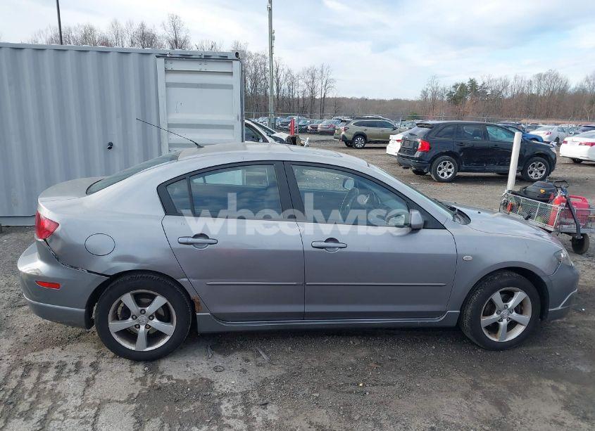 Photo 13 of 2006 Mazda Mazda3 I (VIN JM1BK32F961439299)