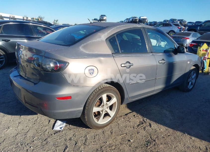 Photo 4 of 2007 Mazda Mazda3 I (VIN JM1BK32F971654750)