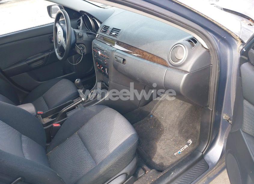 Photo 5 of 2007 Mazda Mazda3 I (VIN JM1BK32F971711836)