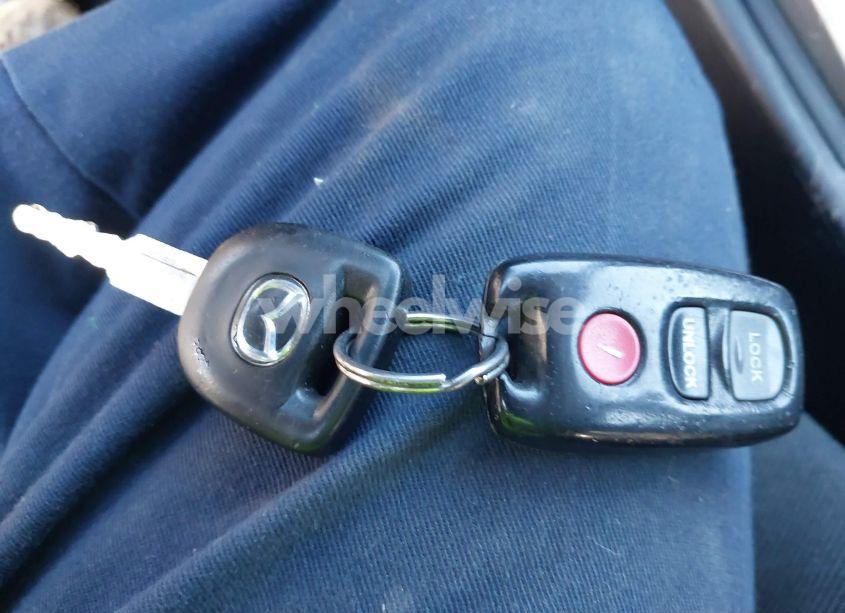 Photo 11 of 2008 Mazda Mazda3 I (VIN JM1BK32F981780348)