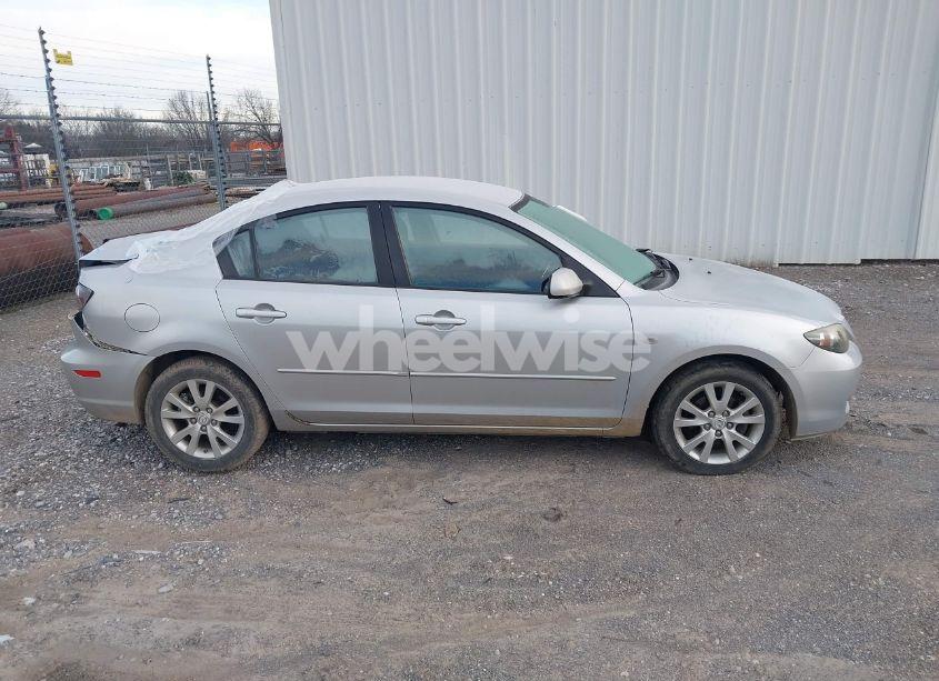 Photo 13 of 2008 Mazda Mazda3 I (VIN JM1BK32F981780348)