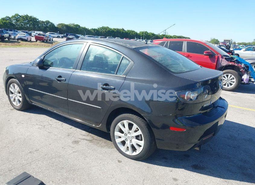 Photo 3 of 2008 Mazda Mazda3 I (VIN JM1BK32F981798963)