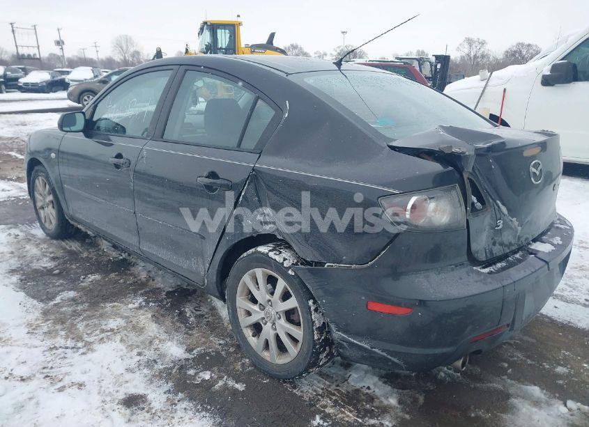 Photo 3 of 2008 Mazda Mazda3 I (VIN JM1BK32F981836451)