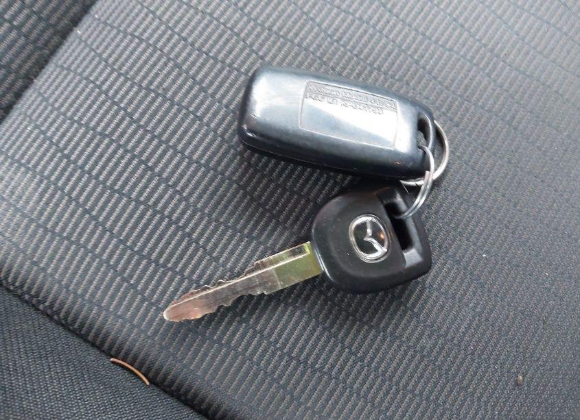 Photo 11 of 2007 Mazda Mazda3 I (VIN JM1BK32FX71624009)