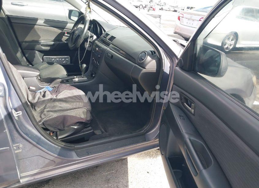 Photo 5 of 2007 Mazda Mazda3 I (VIN JM1BK32FX71626522)