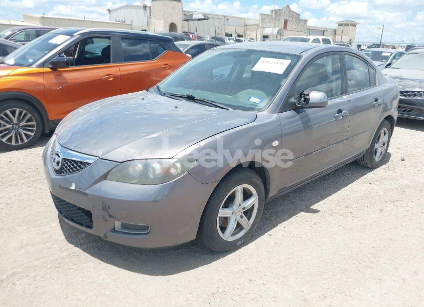 Photo 2 of 2009 Mazda Mazda3 I SPORT (VIN JM1BK32FX91231033)